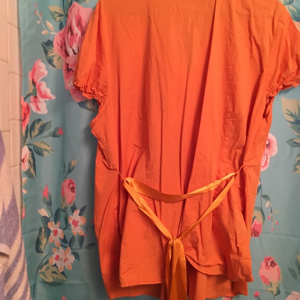 Button down orange blouse - Picture 3 of 4